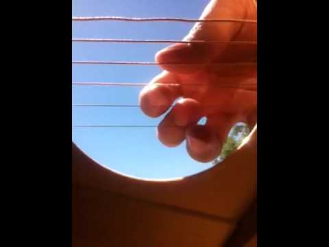 Inside a guitar oscillation!